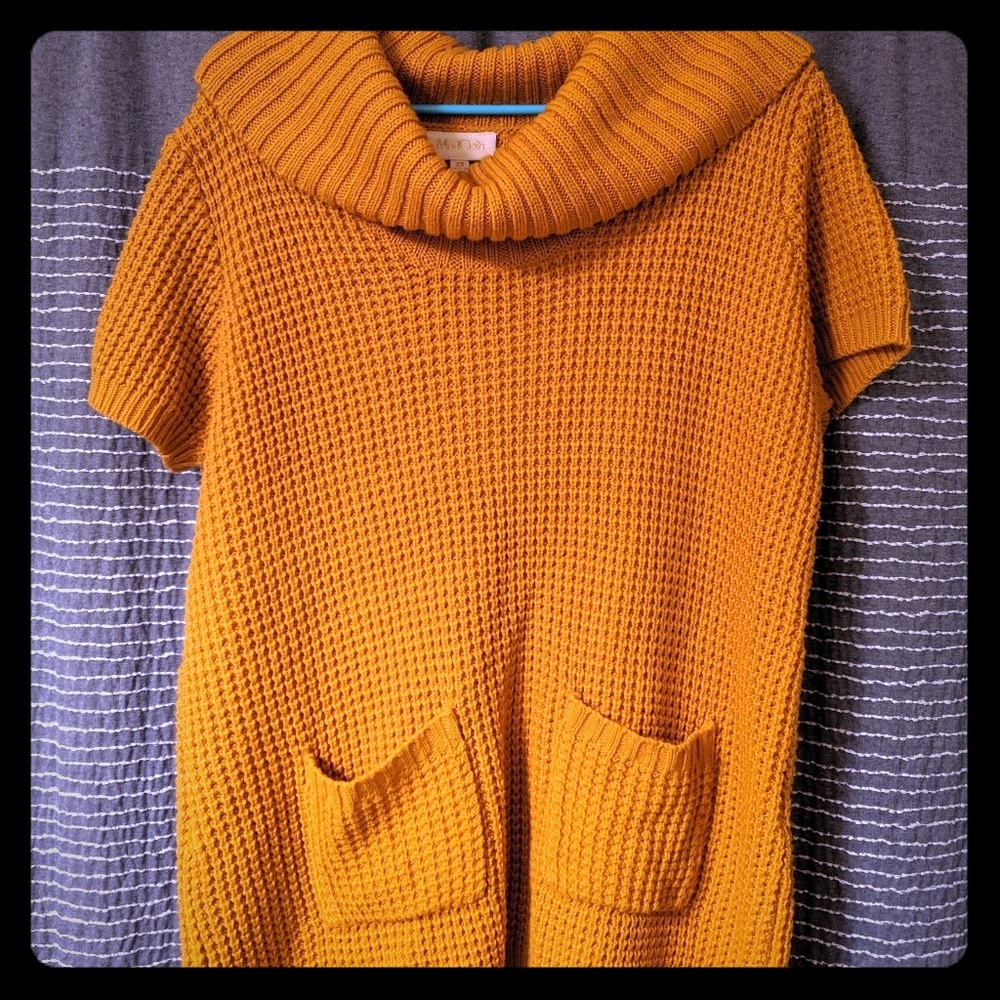 Soft and Cozy Modcloth Knit Tunic w/POCKETS!